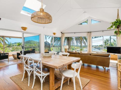 Lighthouse Lodge — 4-Star Luxury Hotel in Byron Bay, Australia