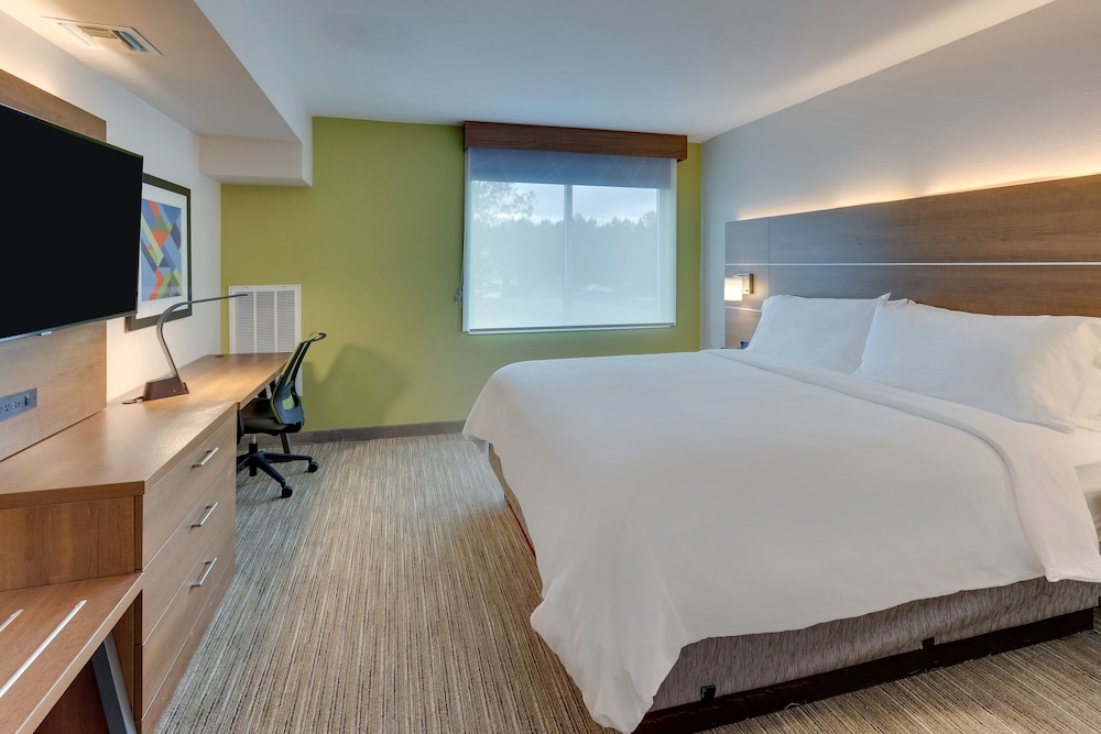 Holiday Inn Express & Suites Dawsonville by IHG - photo 30