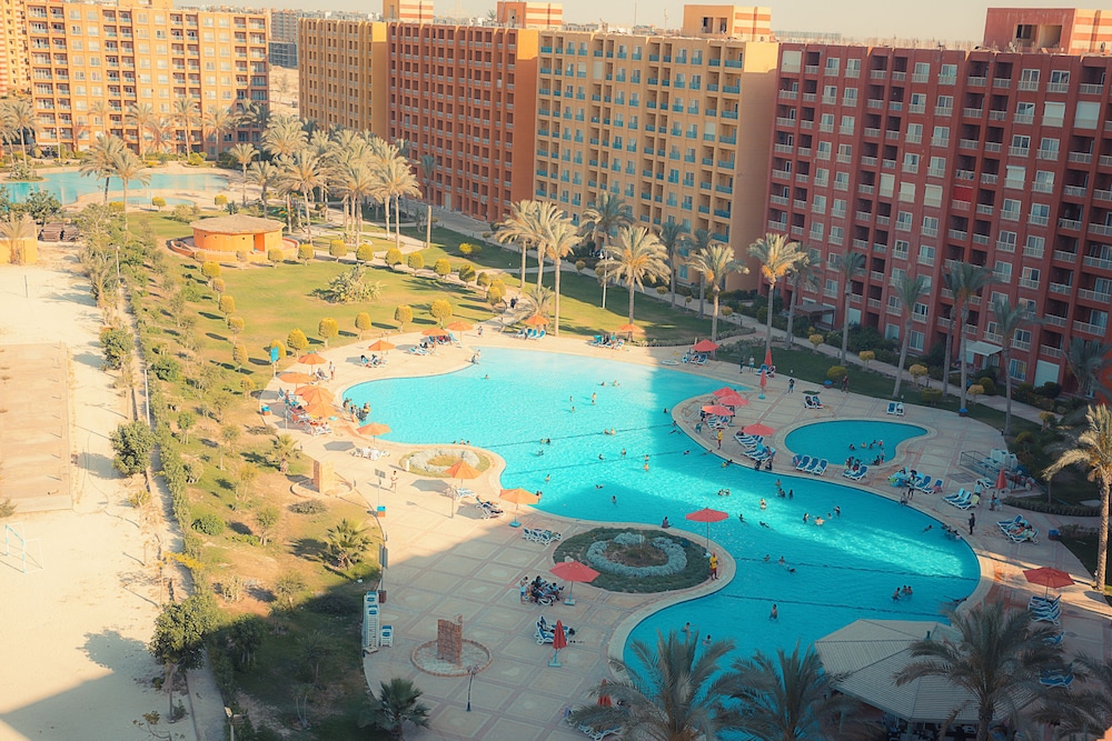 Seven Seasons Hospitality in Al `Alamayn, Egypt