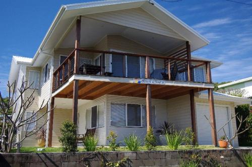 Beach Club 2 5 Gowing Street — hotel in Crescent Head