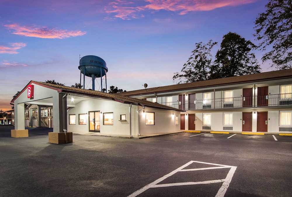 Red Roof Inn St George SC - photo 32