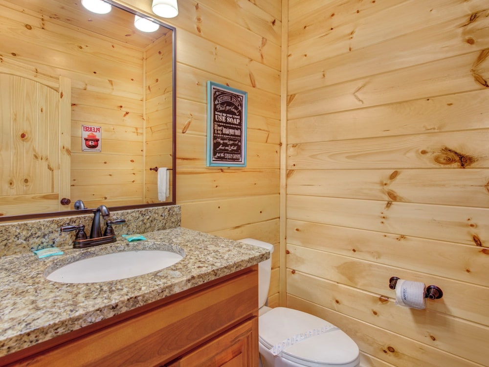 Gatlinburg Escape - photo 27