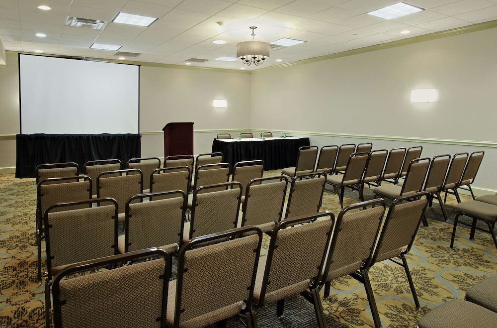 DoubleTree by Hilton Mahwah - photo 28