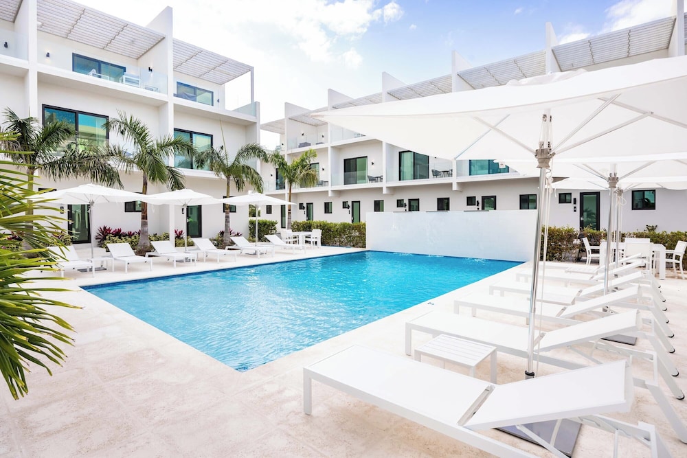 Seascape Grace Bay Hotel & Townhome Villas in Providenciales, Turks and Caicos Islands