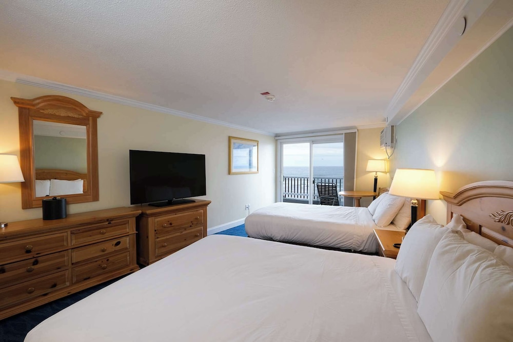 Norseman Resort on the Beach - photo 16