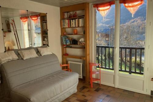 Cozy and charming 40 m in Le Monêtier les Bains — hotel in Le Monetier-Les-Bains