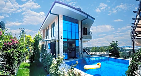 Villa15 Villa — 5-Star Luxury Hotel in Manavgat, Turkey