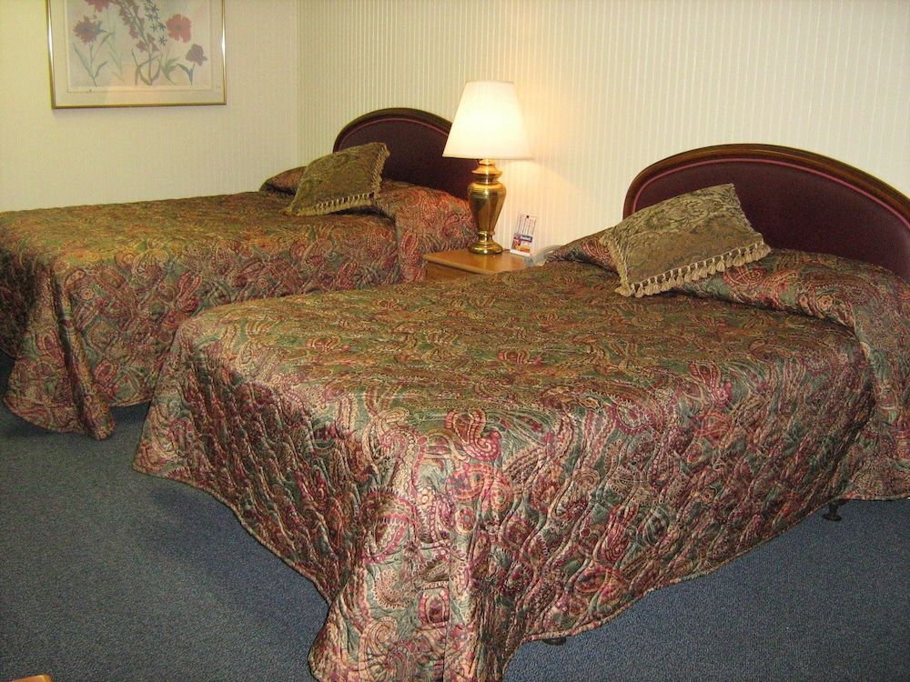 Alcoa Inn - photo 5