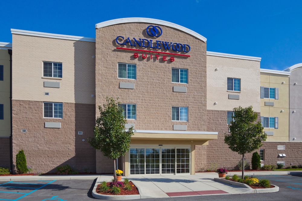 Candlewood Suites Perrysburg by IHG - photo 34