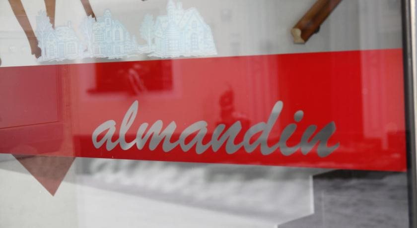 Almandin Apartments — 4-Star Luxury Hotel in Ischgl, Austria