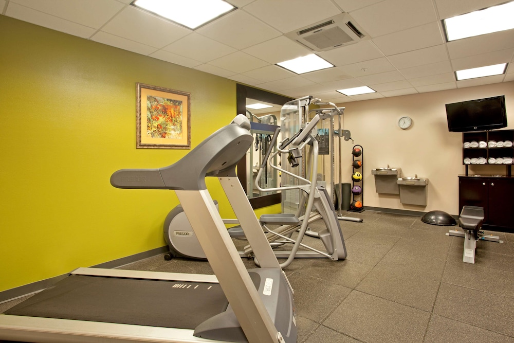 Hampton Inn & Suites Nashville Smyrna - photo 20