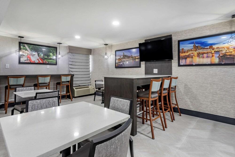 Days Inn Nashville At Opryland Music Valley Dr - photo 22