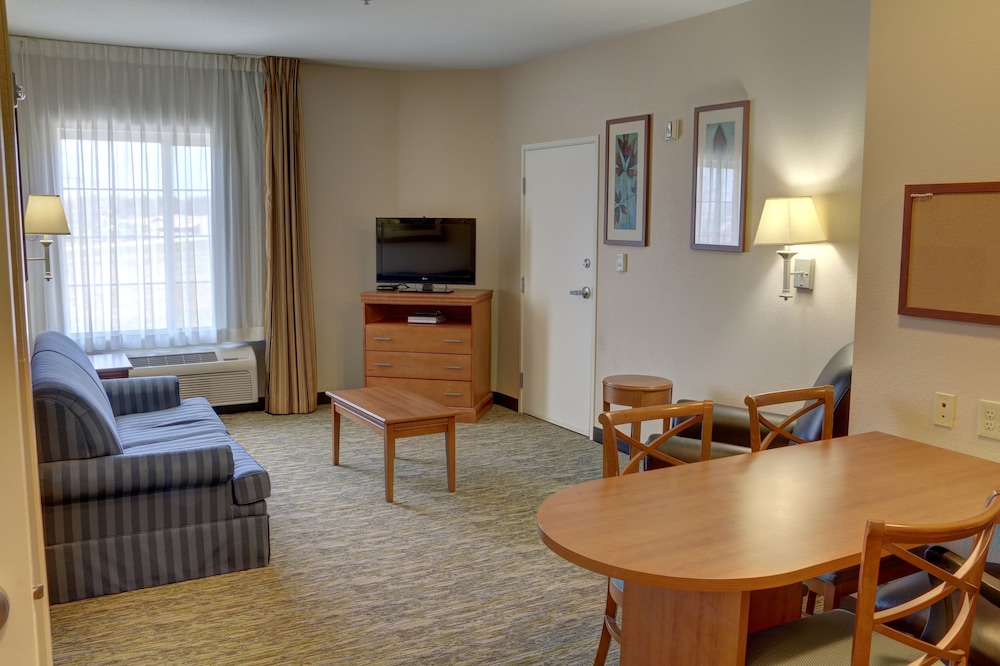 Candlewood Suites Texarkana by IHG - photo 7