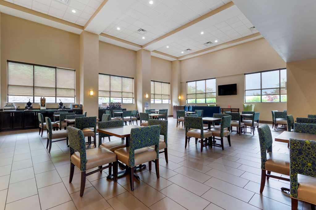Comfort Suites Kingsport South - photo 25