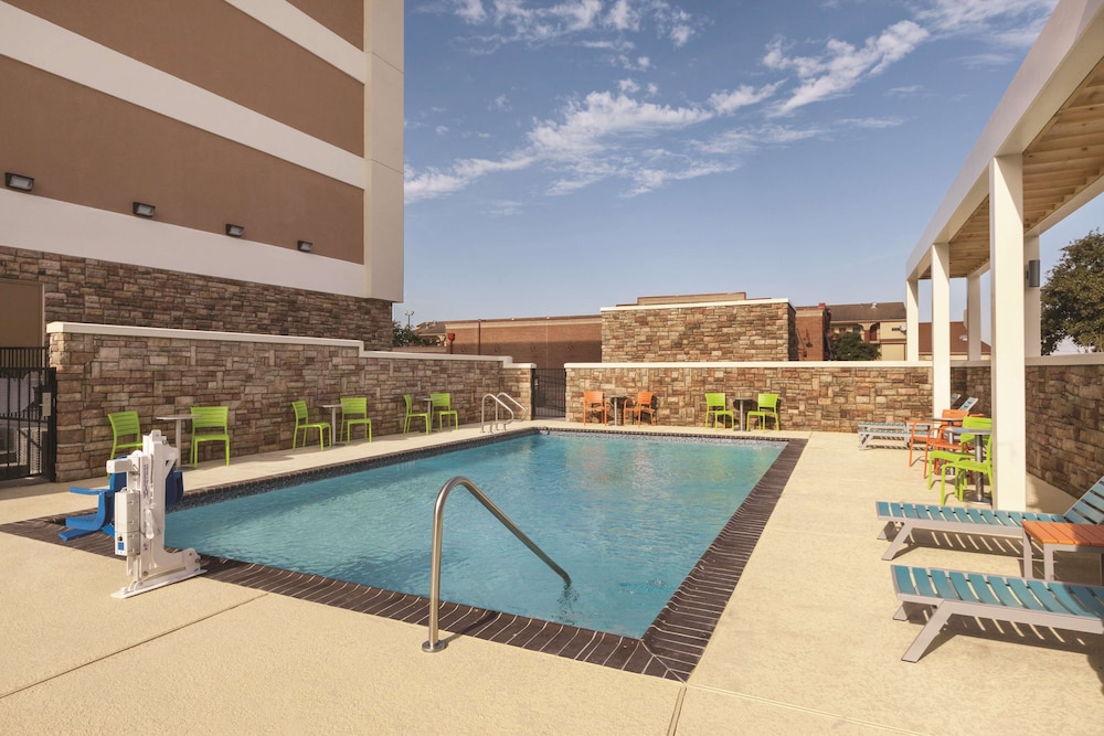 Home2 Suites by Hilton College Station - photo 16