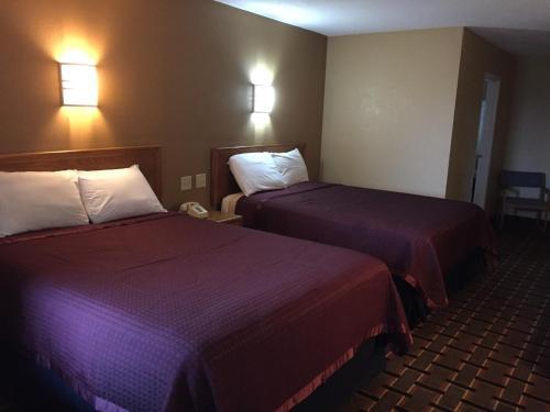 Decatur Inn - photo 11