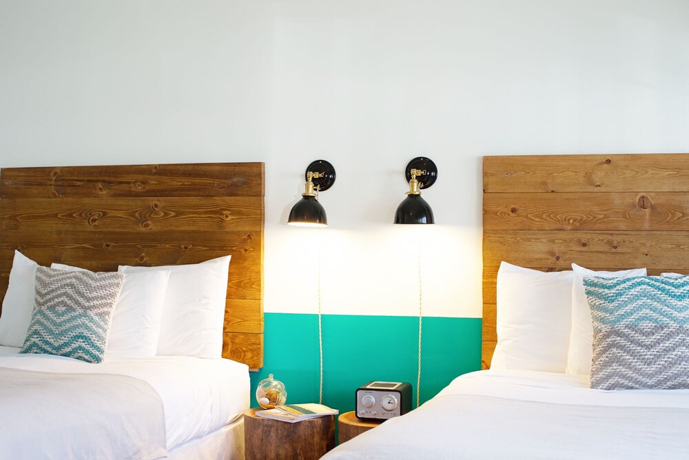 Cambria Beach Lodge - photo 5