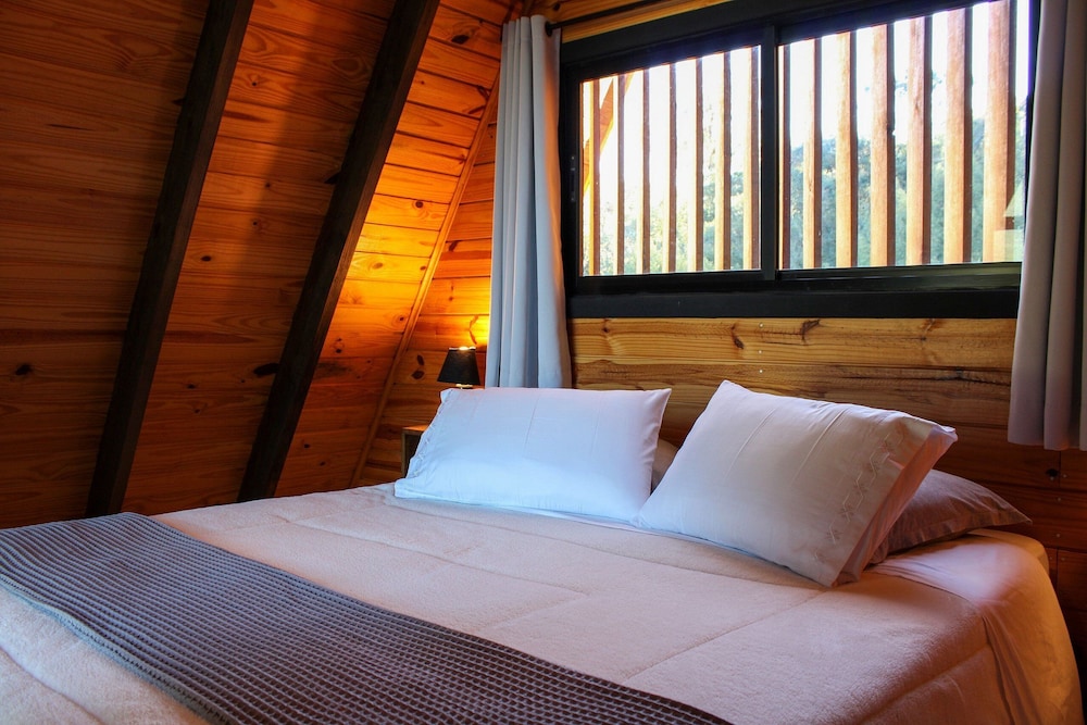 Cabanas Lumberjack - carbon neutral hotel in Unknown City