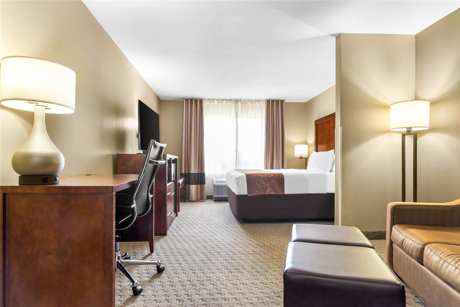 Comfort Suites Mount Vernon - photo 11