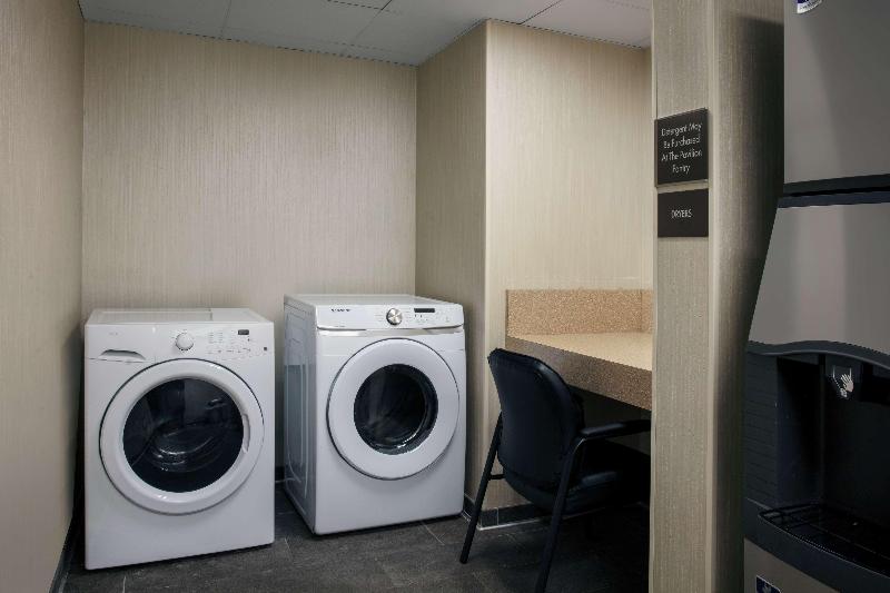 Hilton Garden Inn Mobile Downtown - photo 8