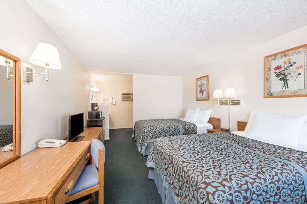 Days Inn by Wyndham Socorro - photo 14