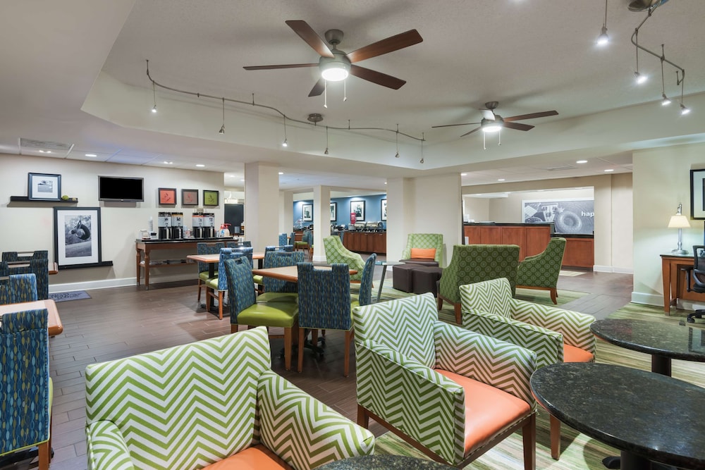 Hampton Inn Bonita Springs Naples North - photo 2