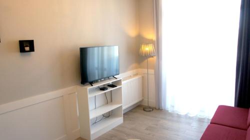 Happy Apartment 7