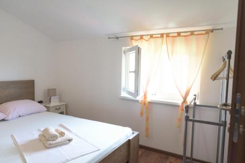 Rooms Sunny valley — Gracac — photo 5
