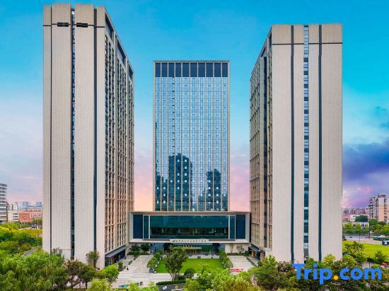 Grand New Century Hotel Binjiang Hangzhou in Hangzhou, People's Republic of China