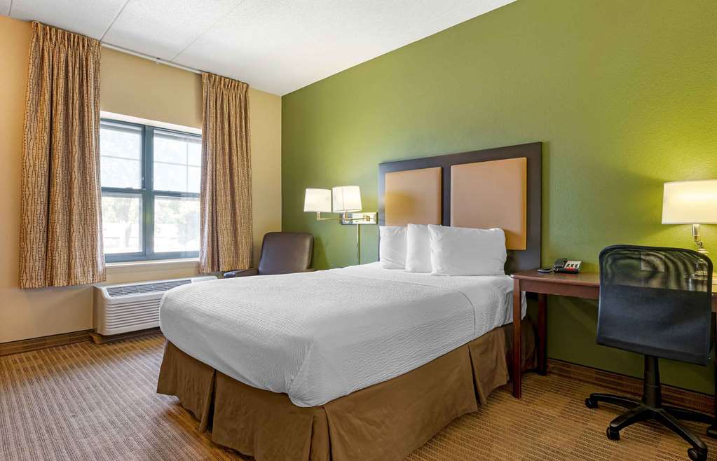 Extended Stay America Select Suites Chicago Darien - photo 11