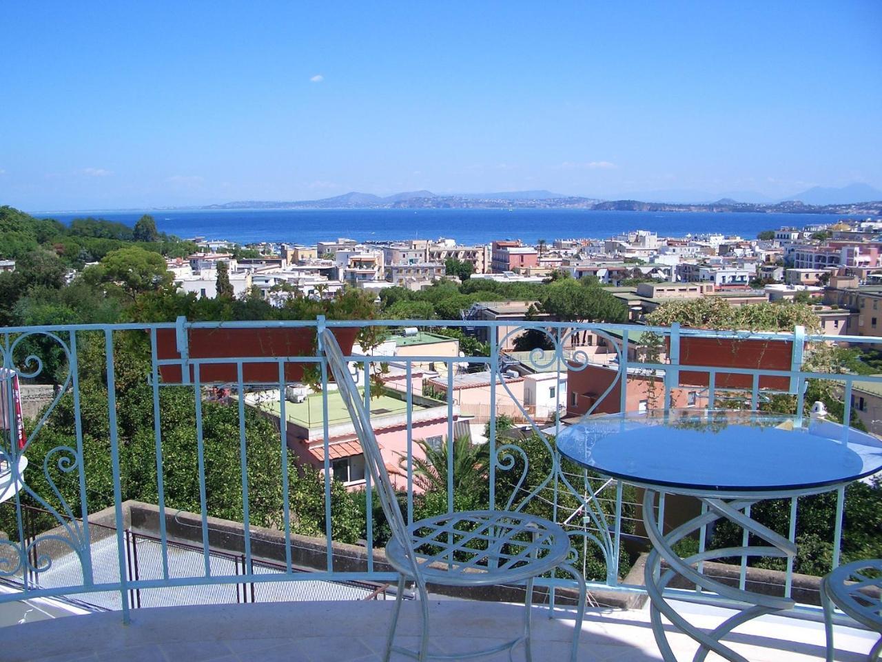 Posidonia Residence — 4-Star Luxury Hotel in Ischia, Italy