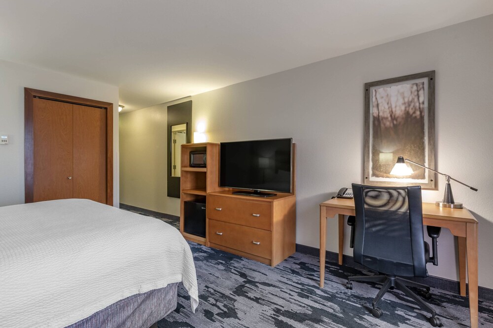 Fairfield Inn & Suites by Marriott Texarkana - photo 29