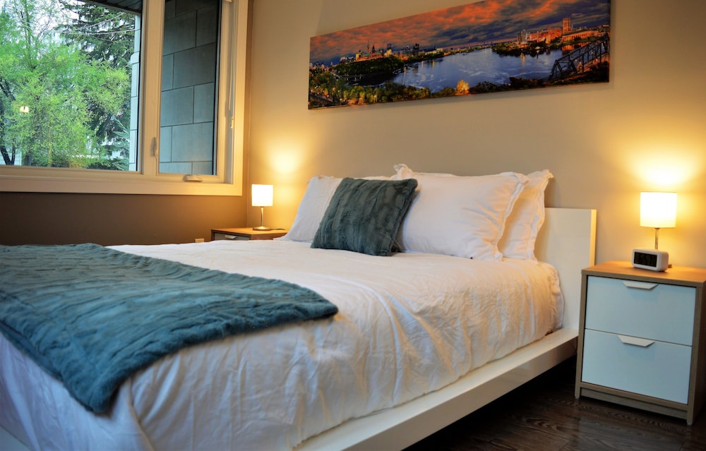 Simply Luxury Stays — 4-Star Luxury Hotel in Ottawa, Canada