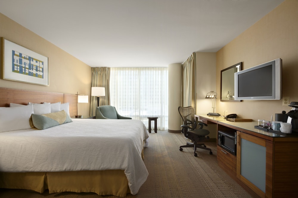 Hilton Garden Inn Baltimore Inner Harbor - photo 8