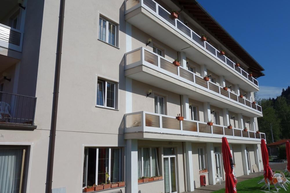 Hotel Pian Nava — Bee