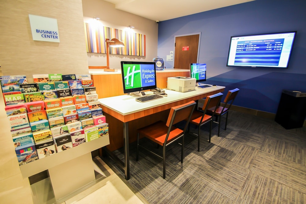 Holiday Inn Express & Suites Miami Airport East by IHG - photo 58