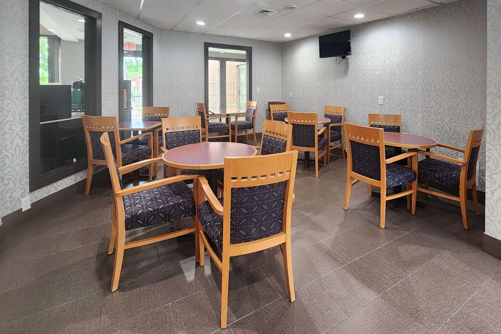 Quality Inn Dublin I 81 - photo 45