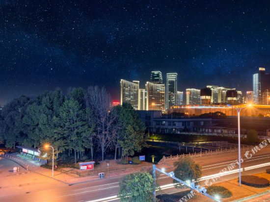 Banyantree Holiday Hotel in Guli, People's Republic of China