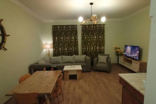 Flat 22