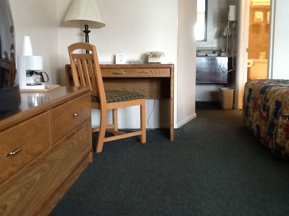Apollo Motor Inn - photo 14