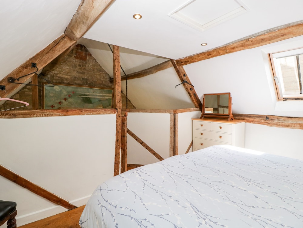 Tump Cottage — Stonehouse — photo 4