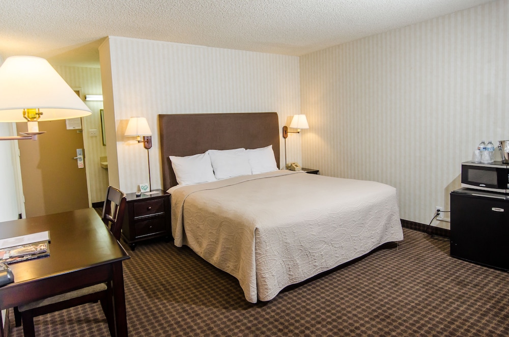 Los Gatos Lodge - photo 6
