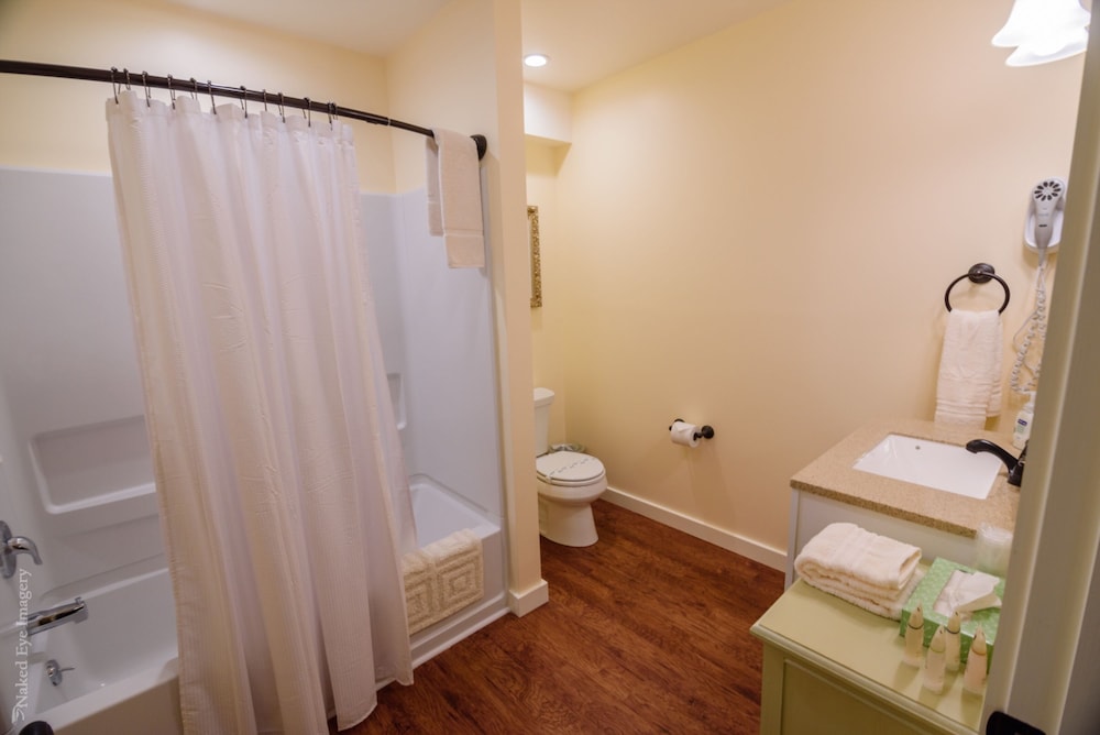 Inn at Buckhorn Cove - photo 27