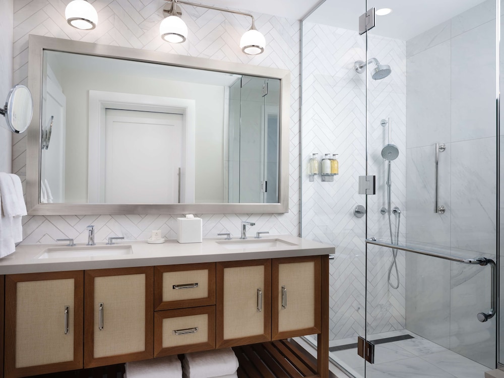 Shore House at The Del LXR Hotels & Resorts - photo 40