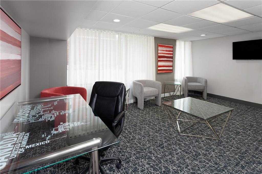 Ramada by Wyndham Milwaukee - photo 30