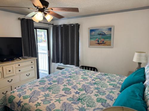 Perfect Location at the Beach 1st floor Unit — 4-Star Luxury Hotel in Myrtle Beach, United States