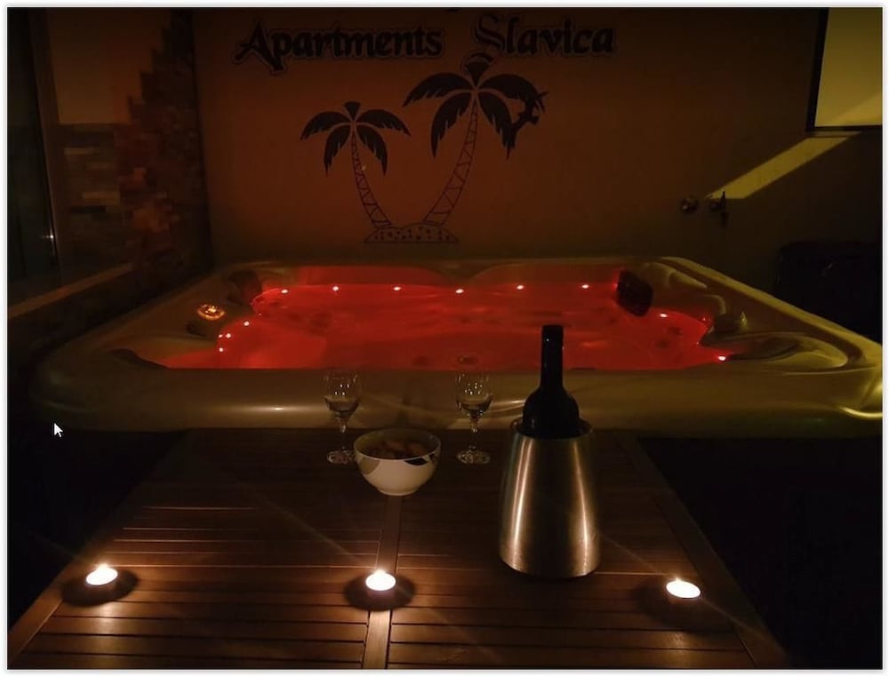 Apartment Slavica New With Jacuzzi — 4-Star Luxury Hotel in Split, Croatia
