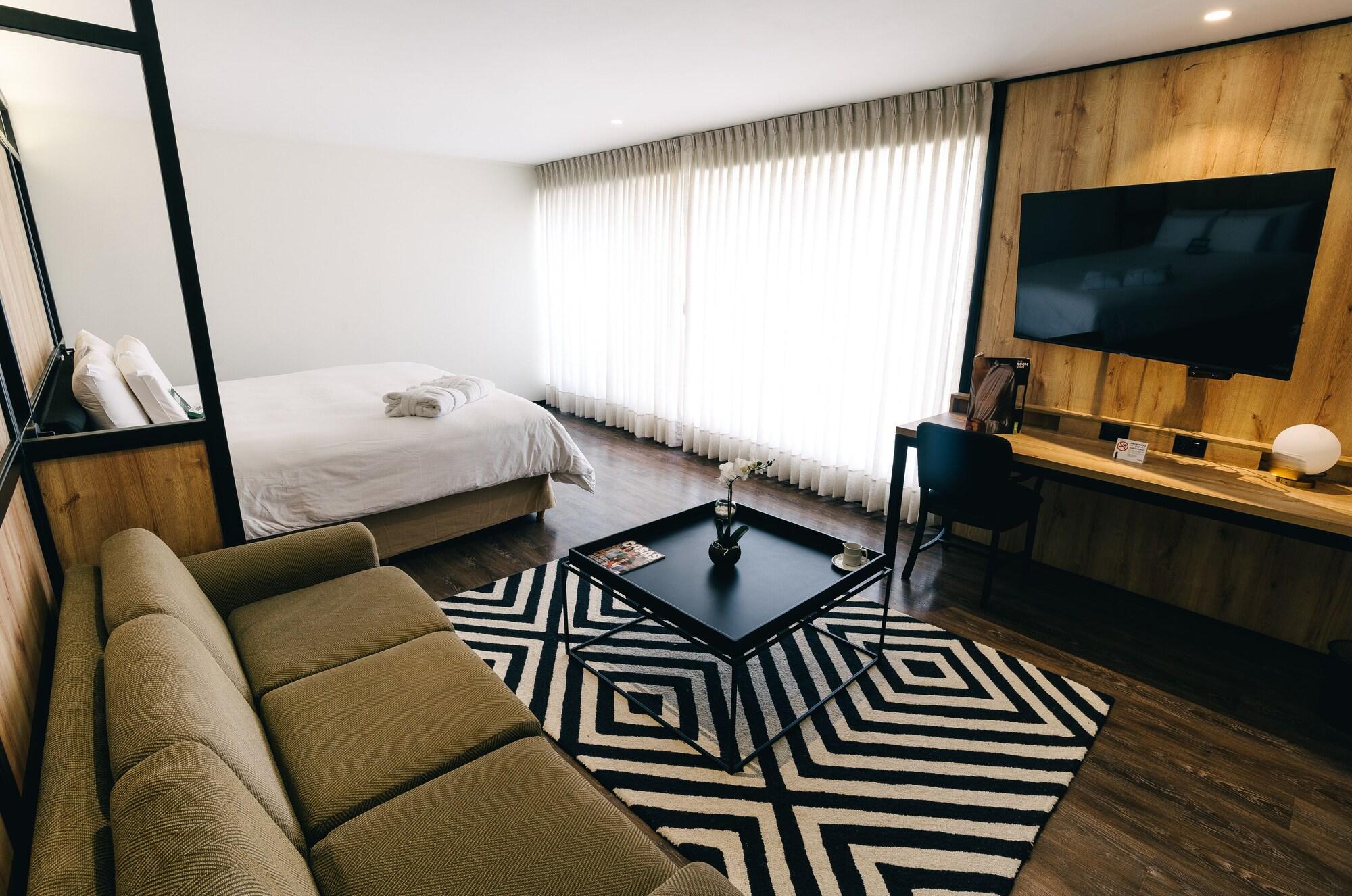 Luoxo Hotel — San Isidro — photo 5
