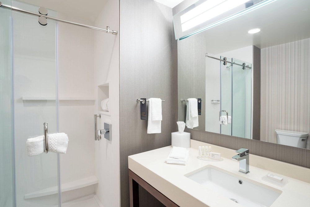 Courtyard by Marriott Charleston North Charleston - photo 16