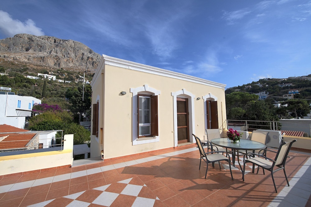 Princess in Romance — Kalymnos — photo 5